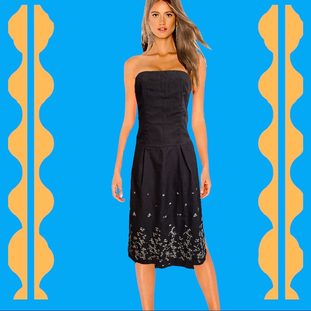 🌼From Bloomingdales🌼To the Max!🌼 Black Strapless Dress🌼